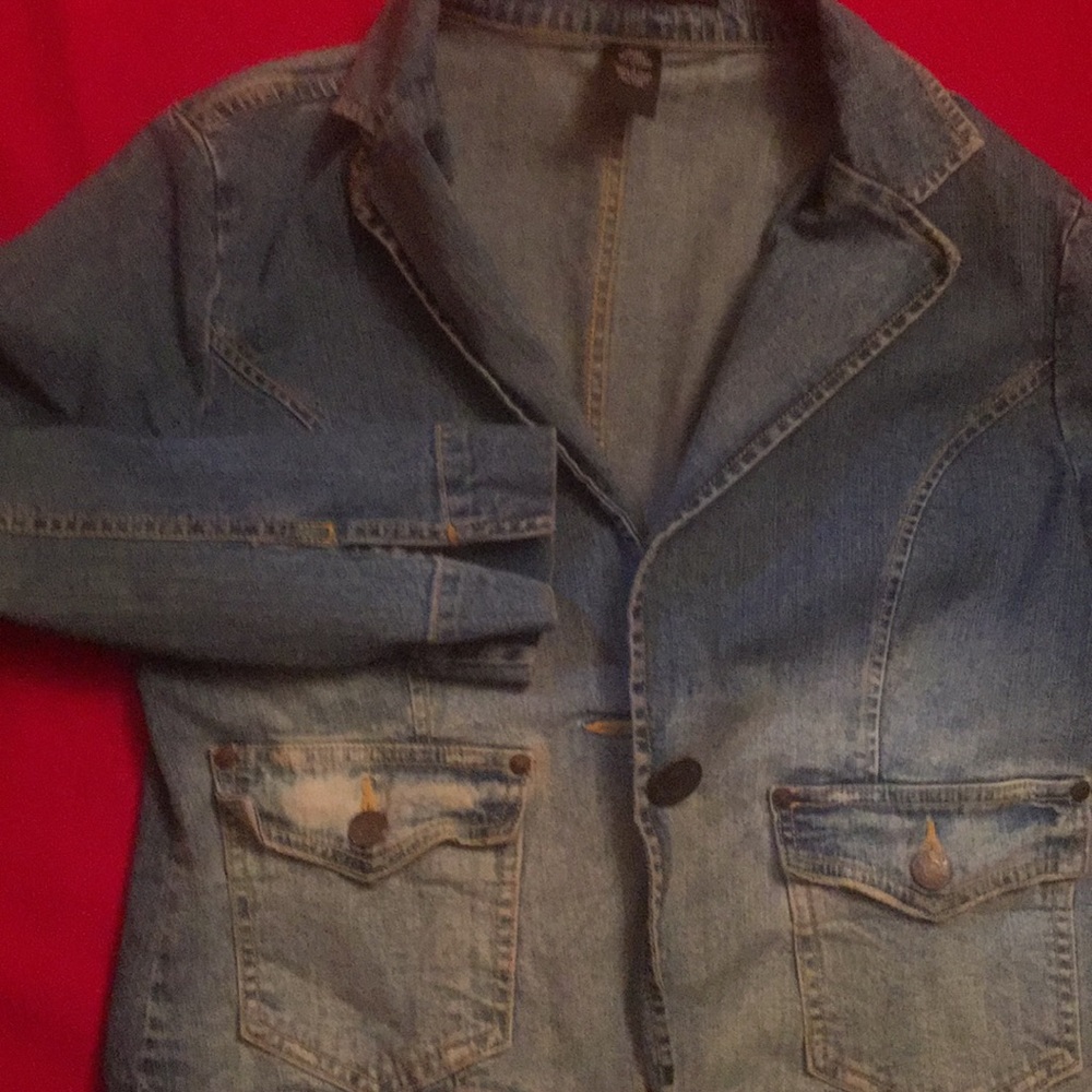 Jean jacket - Picture 2 of 4